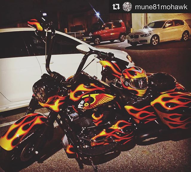 Painted fireball#Repost @mune81mohawk with @get_repost・・・#ツーリング #ロードキング#ロードキングスペシャル #Flhrs #milwaukeeeight #baggerstyle #herlydavidson #herly #baggerstyle #clubstyle #clubbike #mc #hellsangels  #ヘルズエンジェルス #バイカー #nomads #japanesebiker #CobooStudio #custompaint #Firepaint #UNITEDBLOCKCUSTOMS #coboo#コブー #bikerfashion#ハーレー #flhx