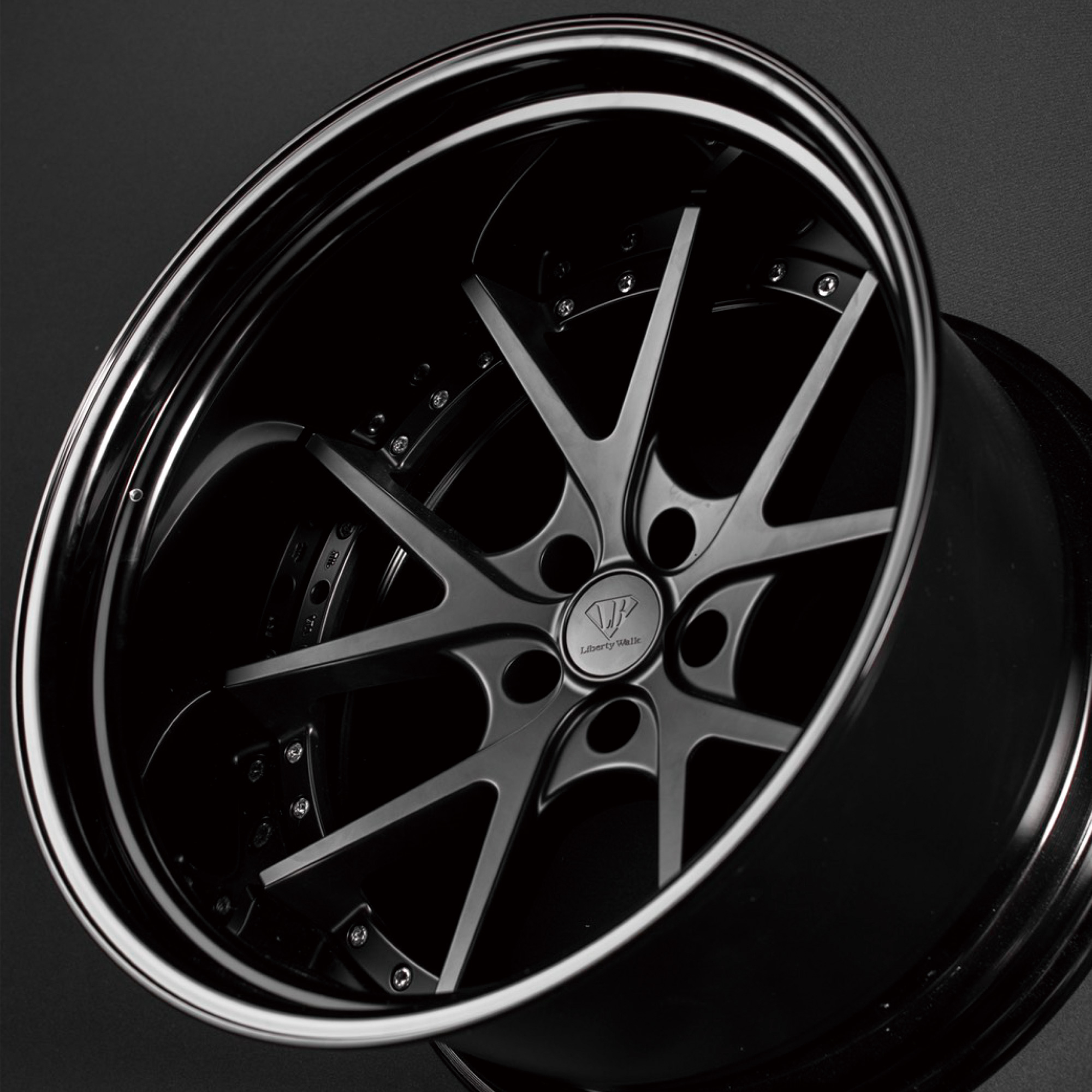 LIBERTY WALK ORIGINAL WHEEL (日本製)19 inch 11J 275