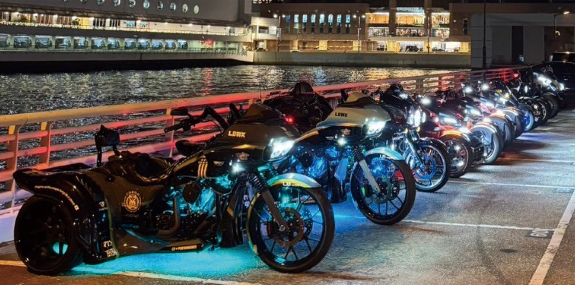 ペコさん専用　ハーレー書籍2 冊＋オマケ＋RODEOカタログ　3商品まとめ 後編]バイク初心者がハーレーショベルヘッド購入！？しかも