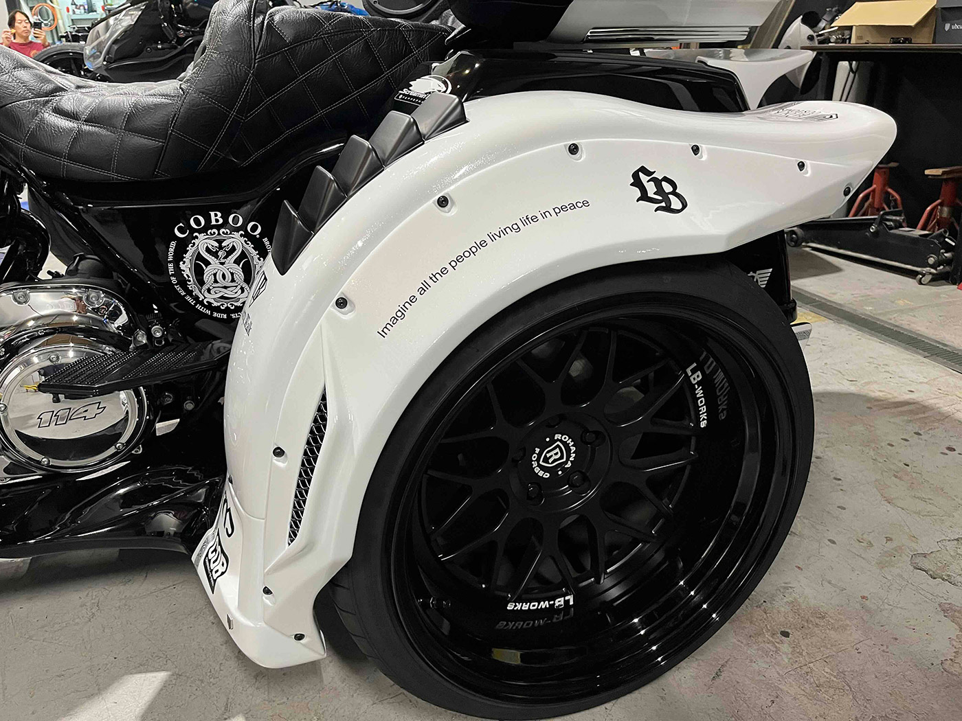 TRI GLIDE ULTRA 00005