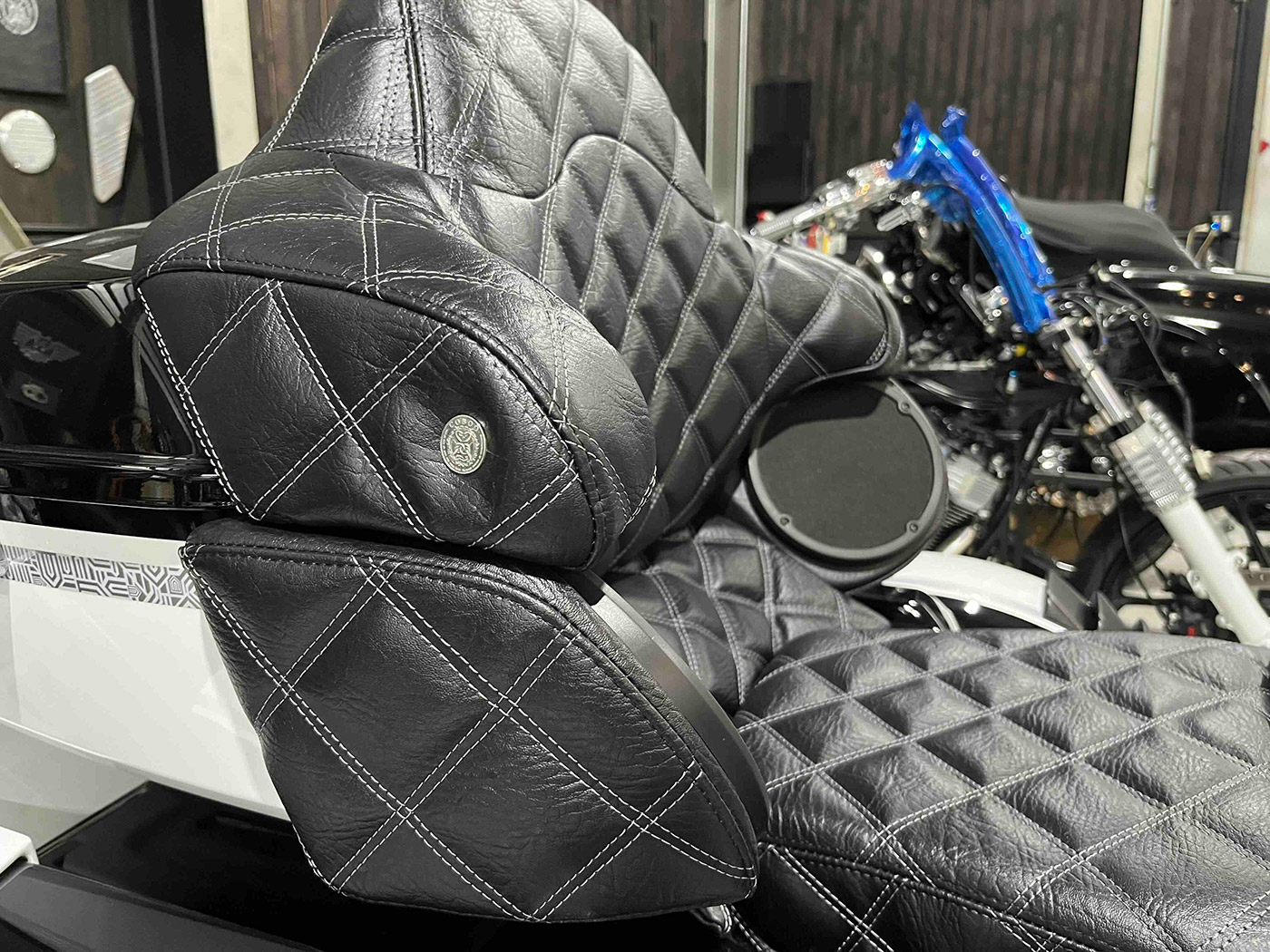 TRI GLIDE ULTRA 00011