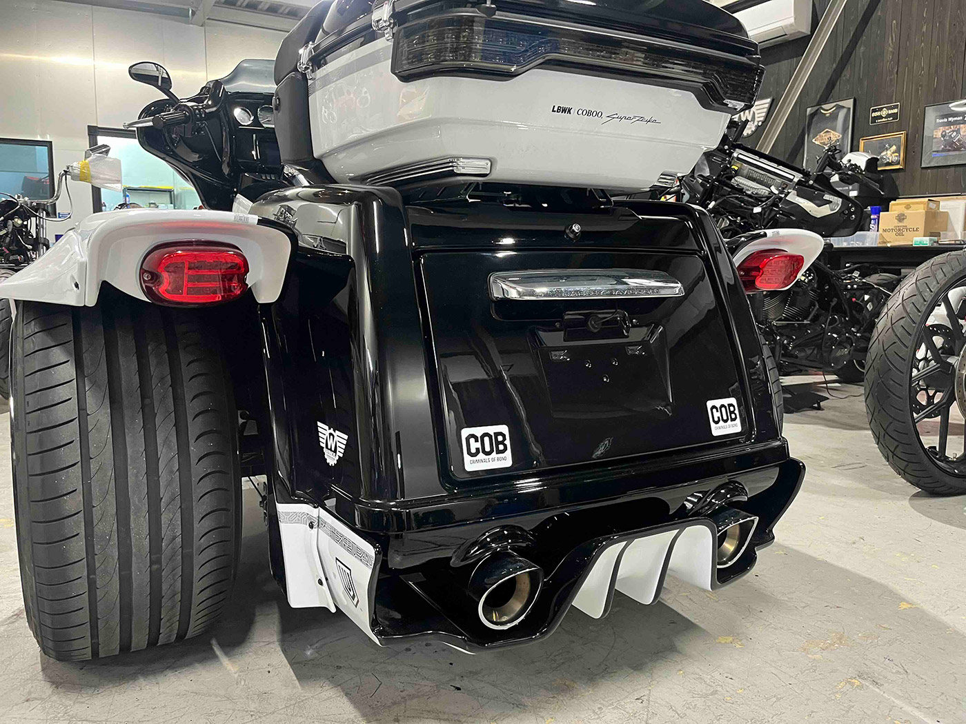 TRI GLIDE ULTRA 00016